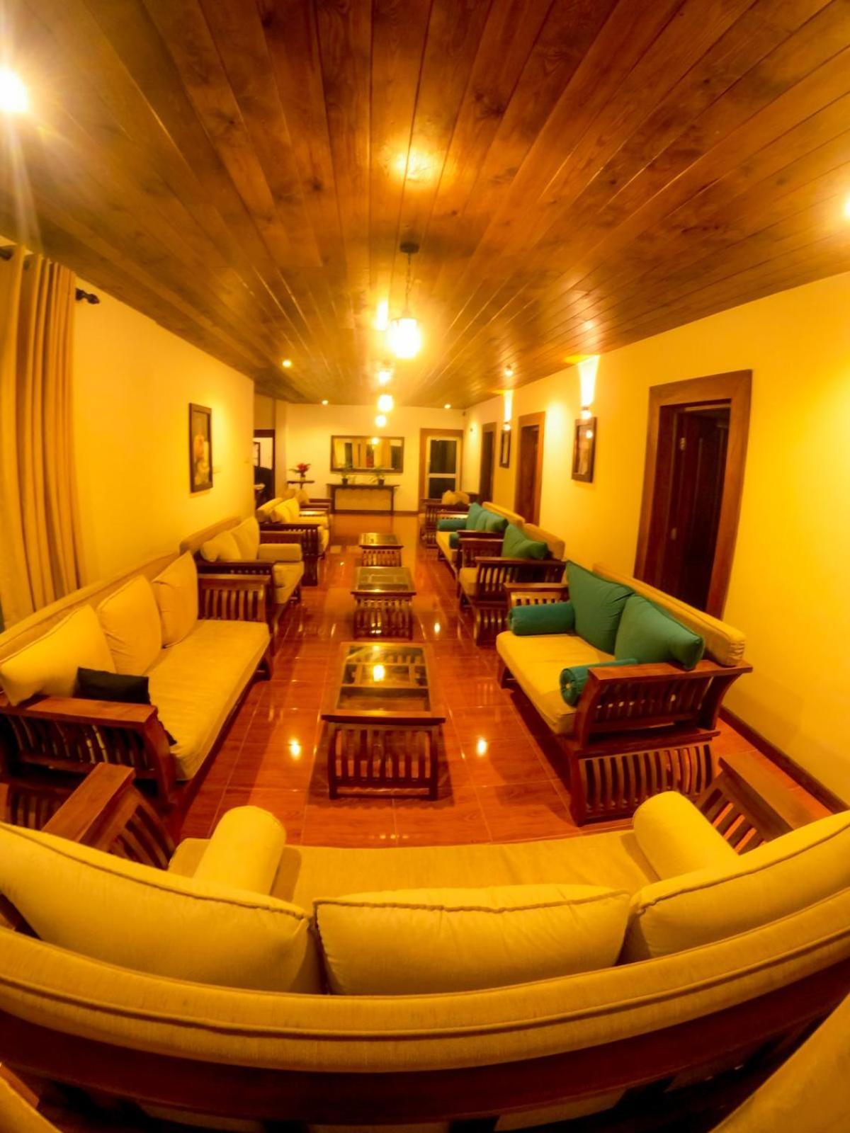 Hotel Grand Sun Inn Nuwara Eliya Kültér fotó